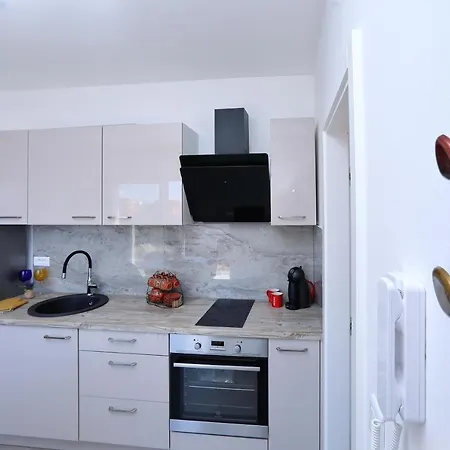 Apartment Thalia *
